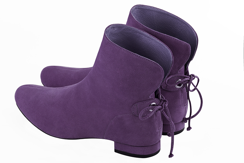 Amethyst purple women's ankle boots with laces at the back. Round toe. Flat block heels. Rear view - Florence KOOIJMAN